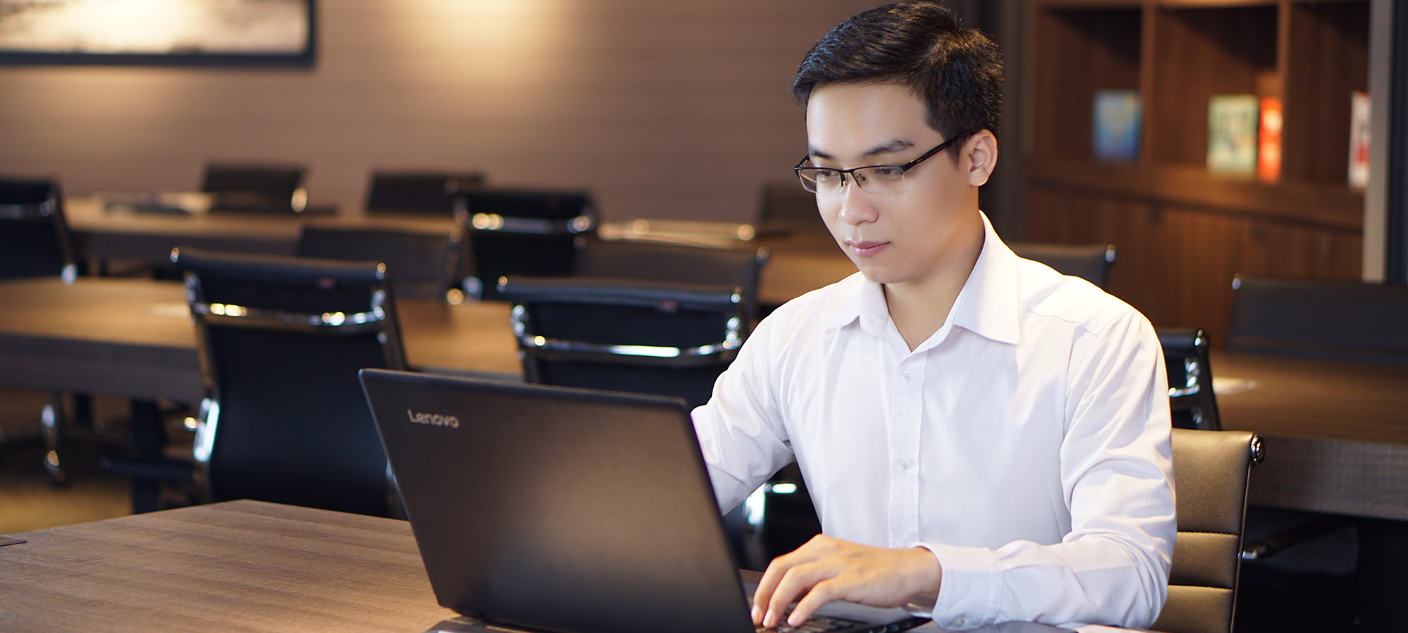thuê chỗ ngồi làm việc